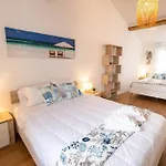 Casa de Férias New! Oceanfront With Hottub, Sao Miguel Azores
