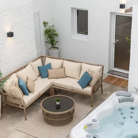 Feriehus New! Oceanfront With Hottub, Sao Miguel Azores Lagoa (Azores)