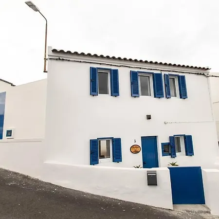 New! Oceanfront With Hottub, Sao Miguel Azores *