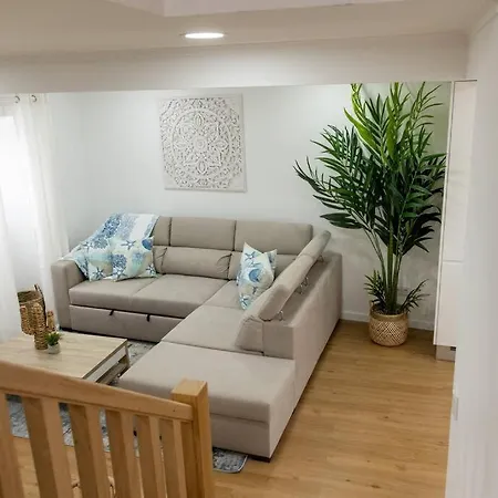 New! Oceanfront With Hottub, Lagoa Sao Miguel Azores Lagoa (Azores)
