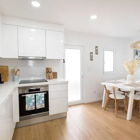 Casa vacanze New! Oceanfront With Hottub, Sao Miguel Azores Lagoa (Azores)